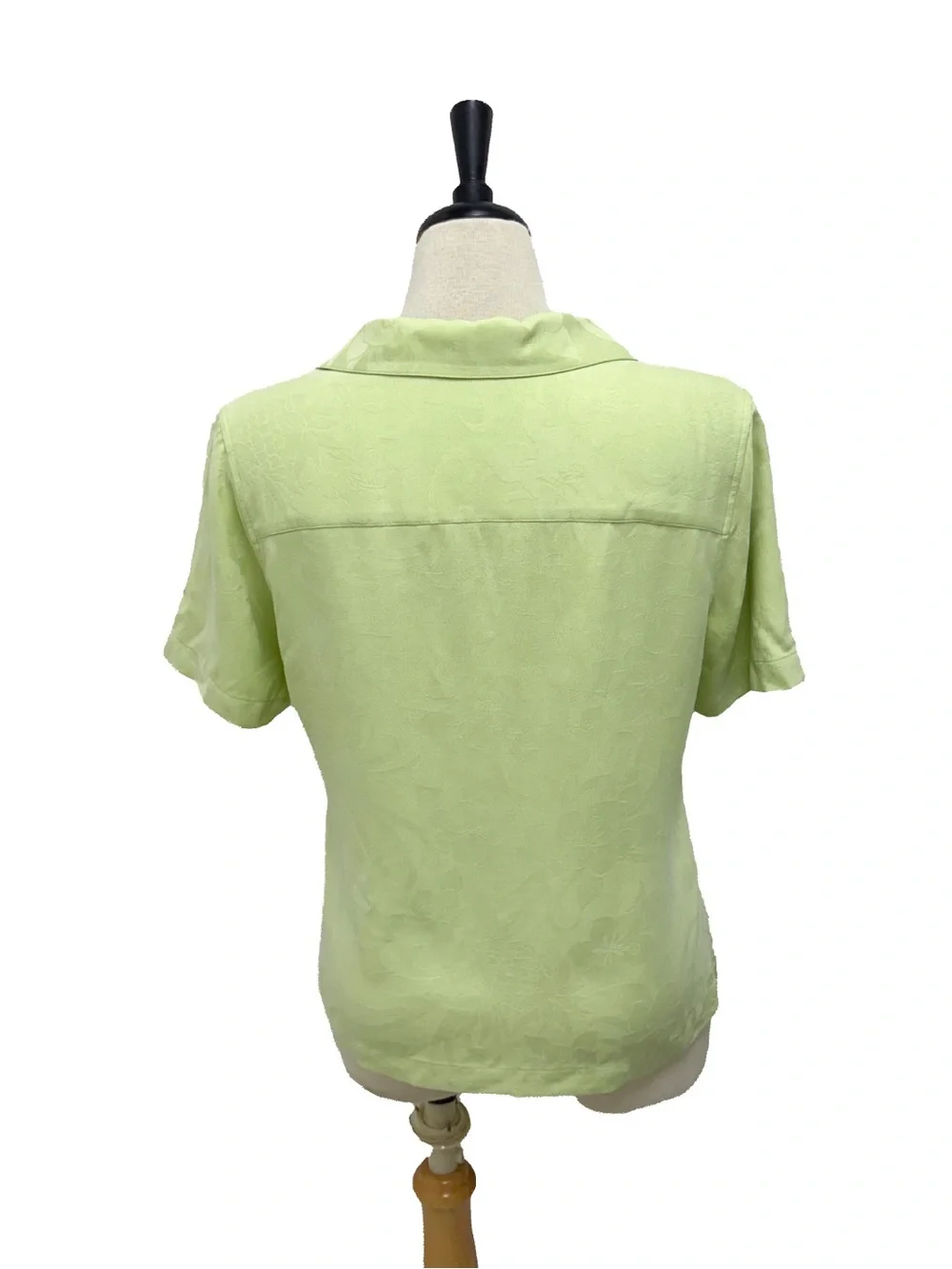Tommy Bahama brand tommy